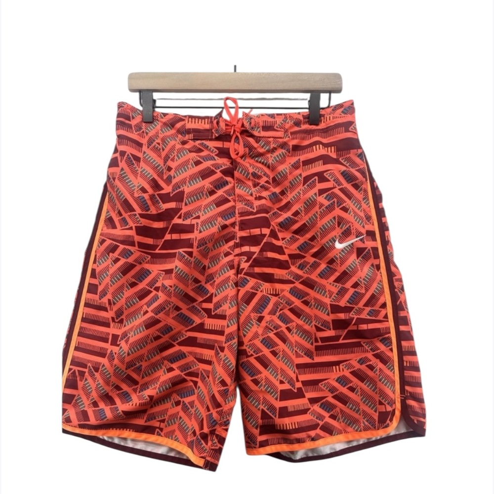 NIKE Men's Swim Trunks W/Pockets Longer Length Medium‎